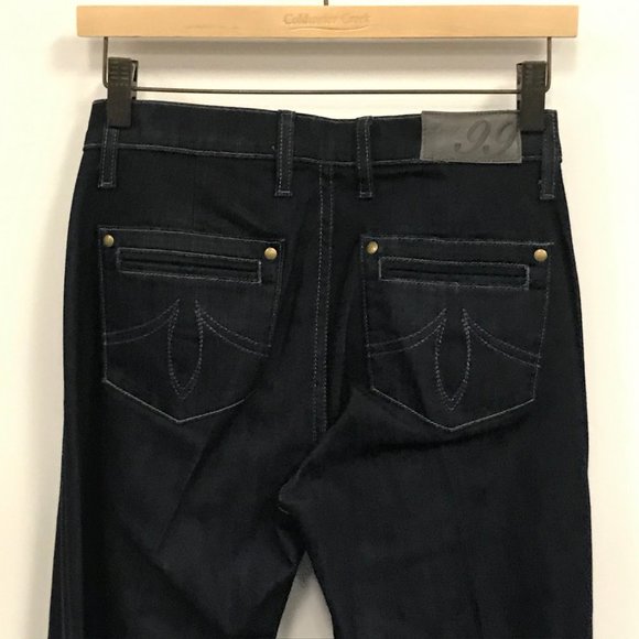 NWOT Level 99 27x34 Retro Style Flare Leg Jeans - Picture 5 of 5